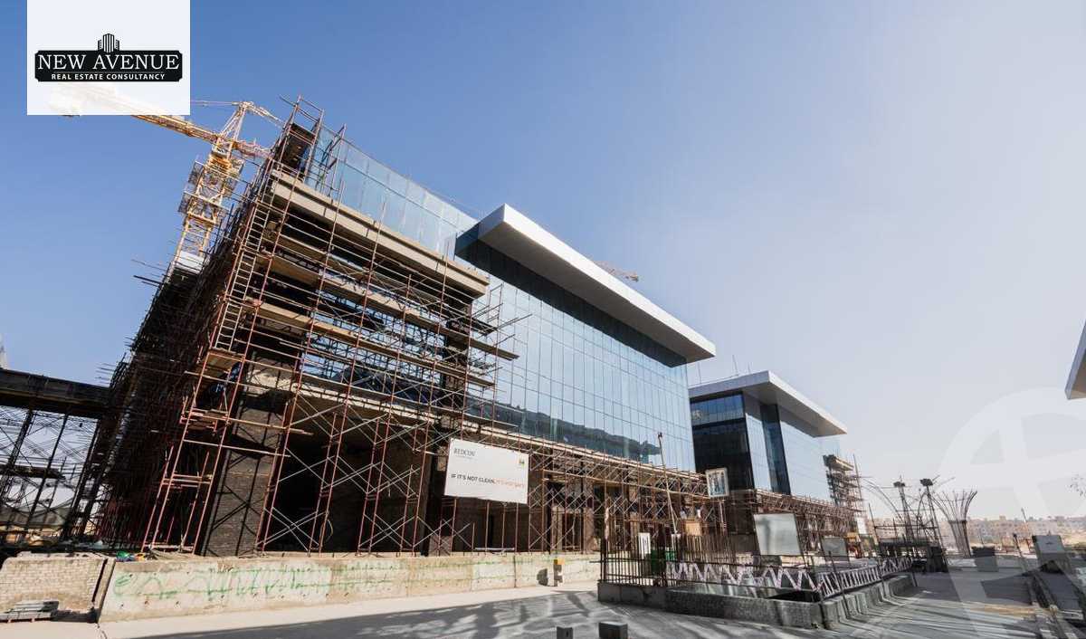 https://aqarmap.com.eg/en/listing/6203707-for-sale-cairo-new-cairo-compounds-golden-gate-redcon