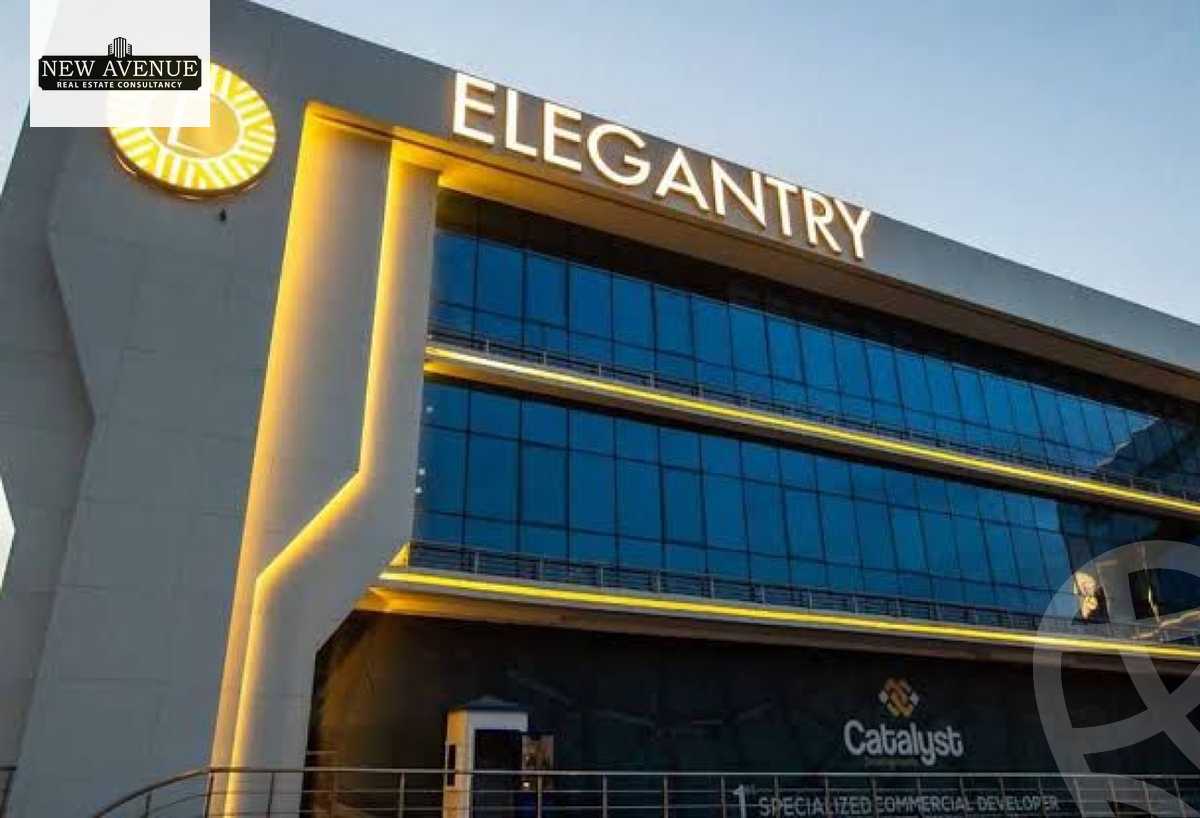 https://aqarmap.com.eg/ar/listing/6206554-for-rent-cairo-new-cairo-compounds-tryfywm-byzns-kwmblks-nm-llttwyr