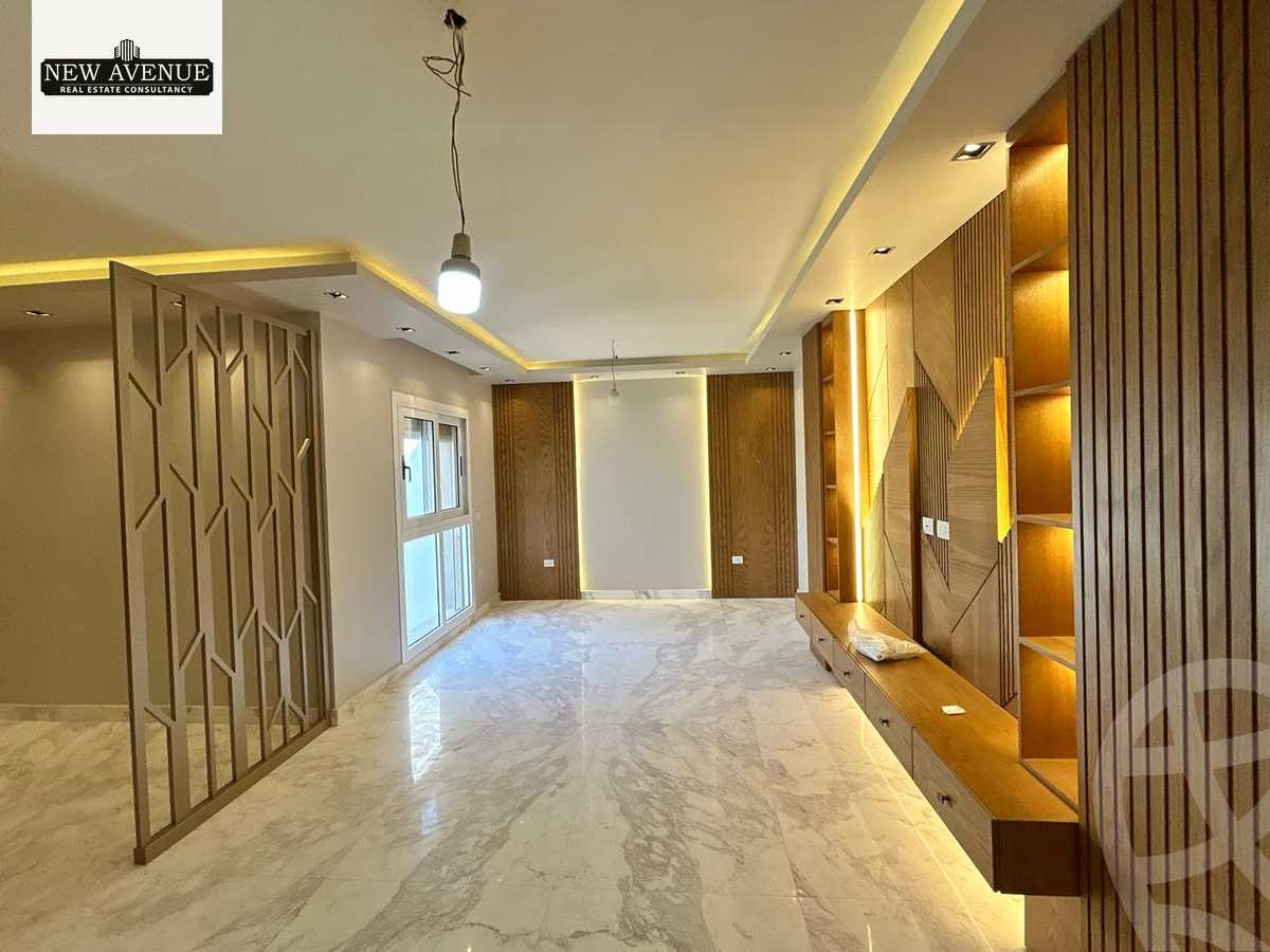 https://aqarmap.com.eg/en/listing/6207993-for-sale-cairo-new-cairo-compounds-hyde-park-park-corner-hyde-park