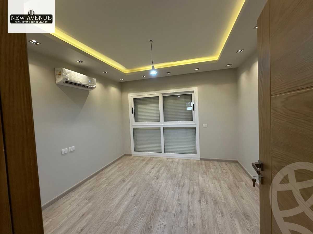https://aqarmap.com.eg/en/listing/6207993-for-sale-cairo-new-cairo-compounds-hyde-park-park-corner-hyde-park