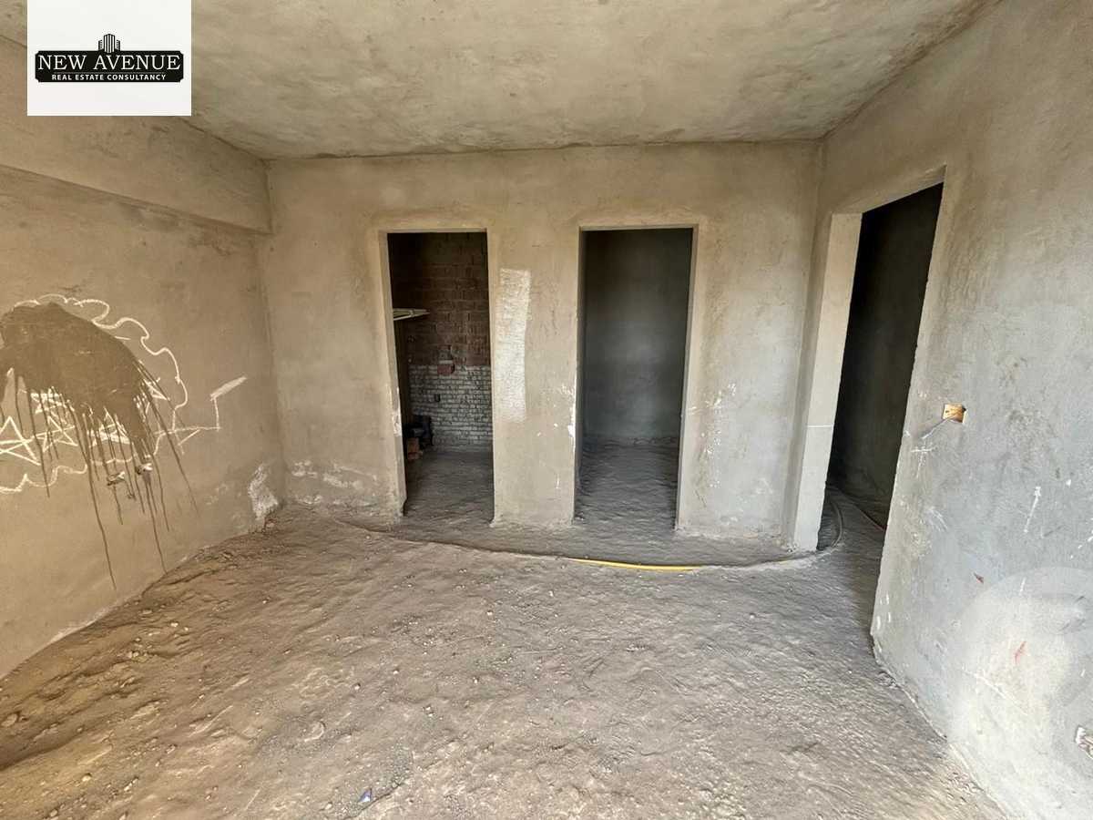 https://aqarmap.com.eg/en/listing/6208016-for-sale-cairo-new-cairo-compounds-the-square