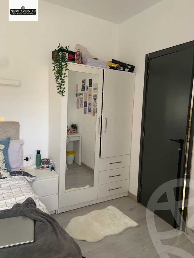 https://aqarmap.com.eg/en/listing/6208026-for-sale-cairo-new-cairo-compounds-hyde-park-centre-ville-hyde-park