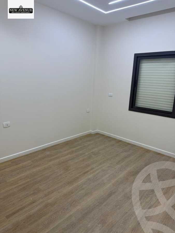 https://aqarmap.com.eg/ar/listing/6208058-for-sale-cairo-new-cairo-compounds-fyfth-skwyr-mwl-lmrsm-llttwyr