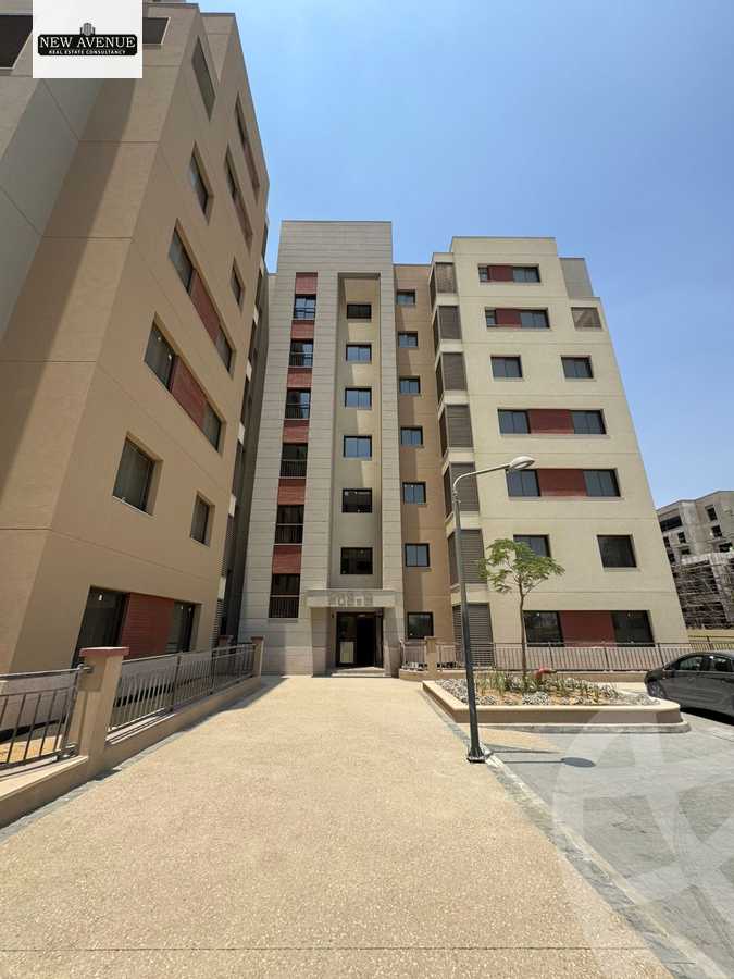 https://aqarmap.com.eg/ar/listing/6208078-for-sale-cairo-new-cairo-compounds-district-5-the-plateau-district-5