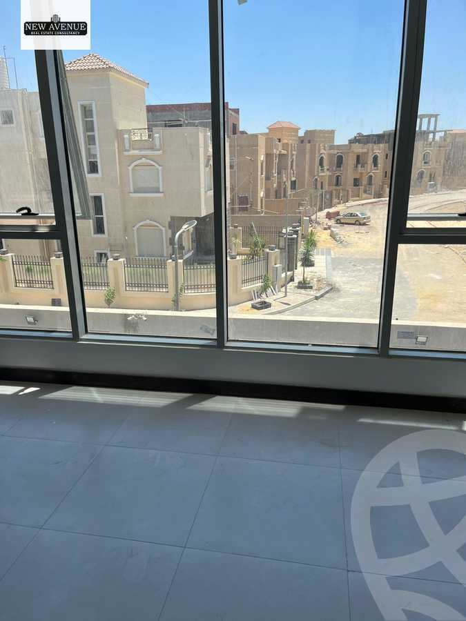 https://aqarmap.com.eg/ar/listing/6208219-for-rent-cairo-new-cairo-compounds-jwr-kwmyrshyl-kwmblks-makeplace