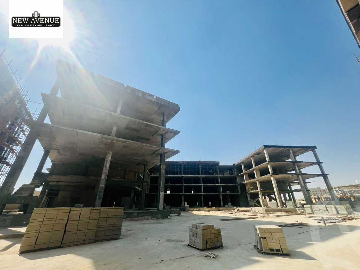 https://aqarmap.com.eg/en/listing/6208650-for-sale-cairo-new-cairo-compounds-yst-myn-mwl-mwbkw-llttwyr