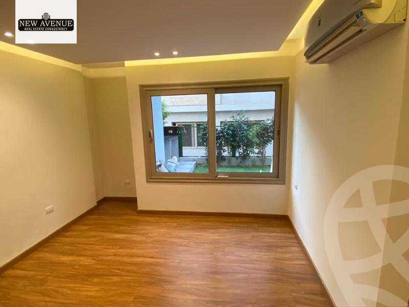 https://aqarmap.com.eg/en/listing/6208663-for-sale-cairo-new-cairo-compounds-moon-valley