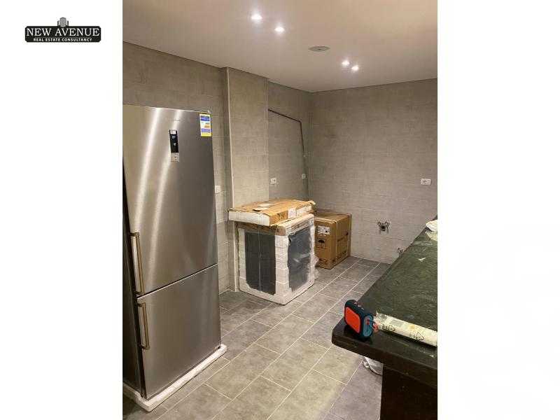 https://aqarmap.com.eg/en/listing/6208663-for-sale-cairo-new-cairo-compounds-moon-valley
