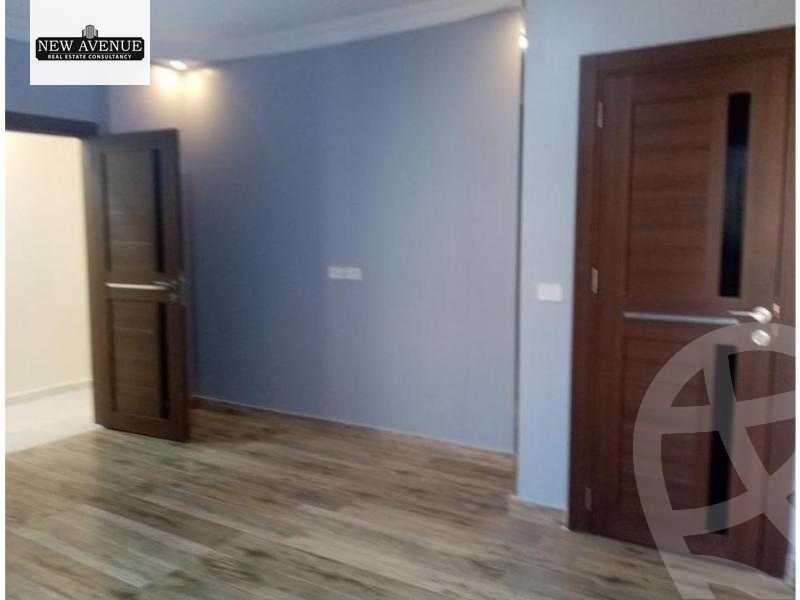https://aqarmap.com.eg/ar/listing/6208769-for-sale-cairo-new-cairo-compounds-mountain-view-hyde-park