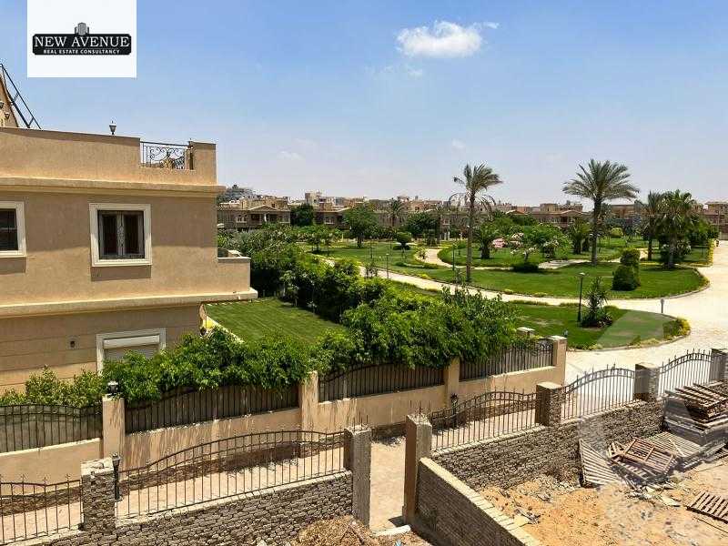 https://aqarmap.com.eg/ar/listing/6208880-for-sale-cairo-el-shorouk-compounds-maxim-residence