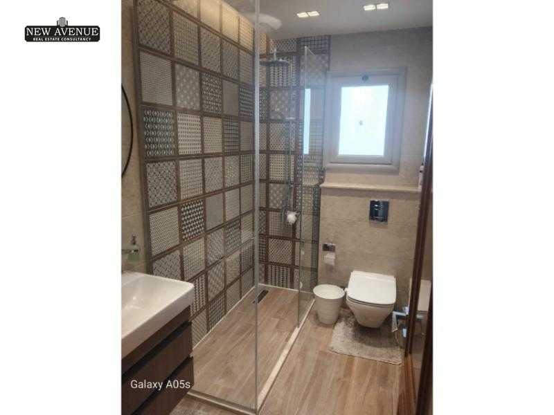 https://aqarmap.com.eg/ar/listing/6209717-for-sale-cairo-new-cairo-compounds-moon-valley