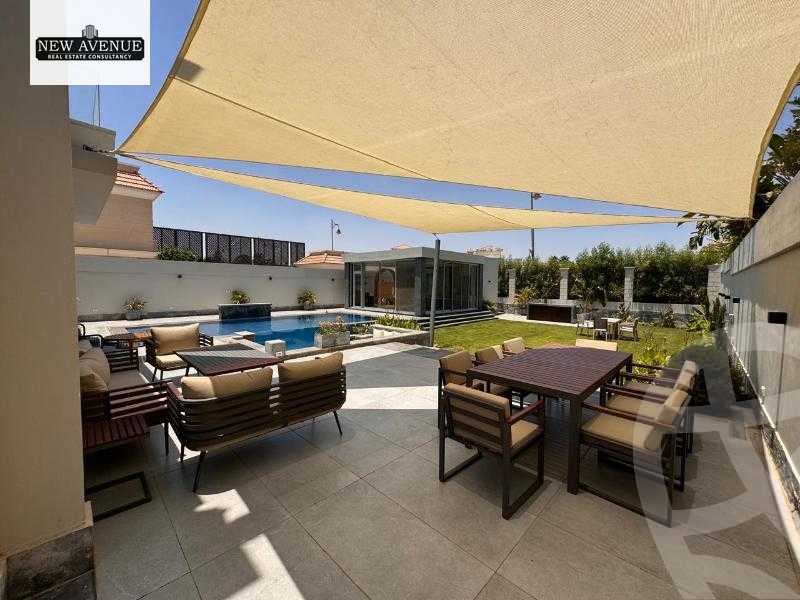 https://aqarmap.com.eg/en/listing/6213300-for-sale-cairo-el-sheikh-zayed-city-compounds-royal-city