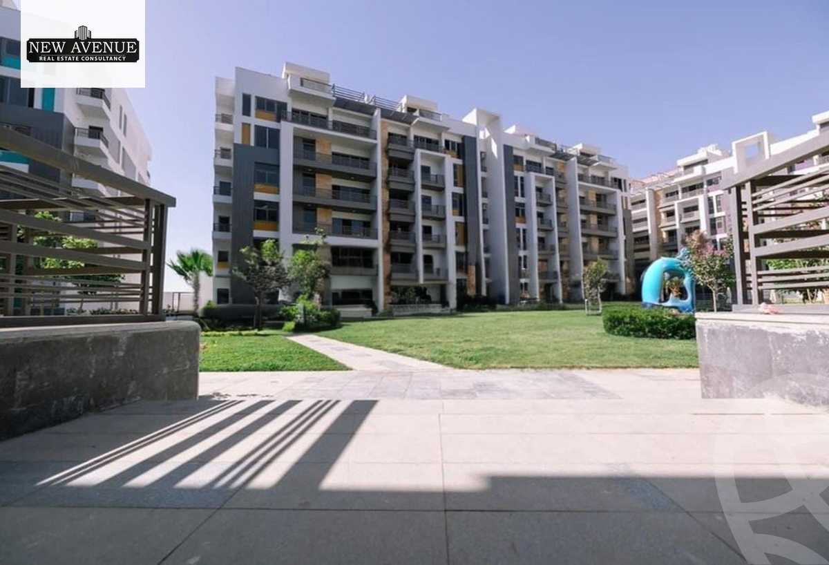 https://aqarmap.com.eg/en/listing/6213803-for-sale-cairo-new-cairo-compounds-dh-ykwn-2-ryzydns-styl-hwm