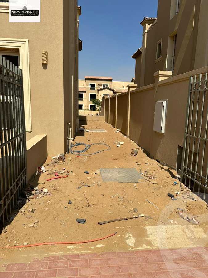 https://aqarmap.com.eg/en/listing/6214921-for-sale-cairo-new-administrative-capital-r4-la-vista-city