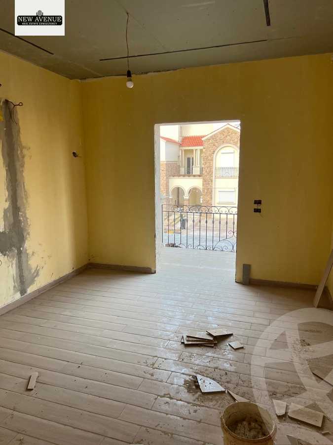 https://aqarmap.com.eg/ar/listing/6214934-for-sale-cairo-el-shorouk-compounds-divina-gardens