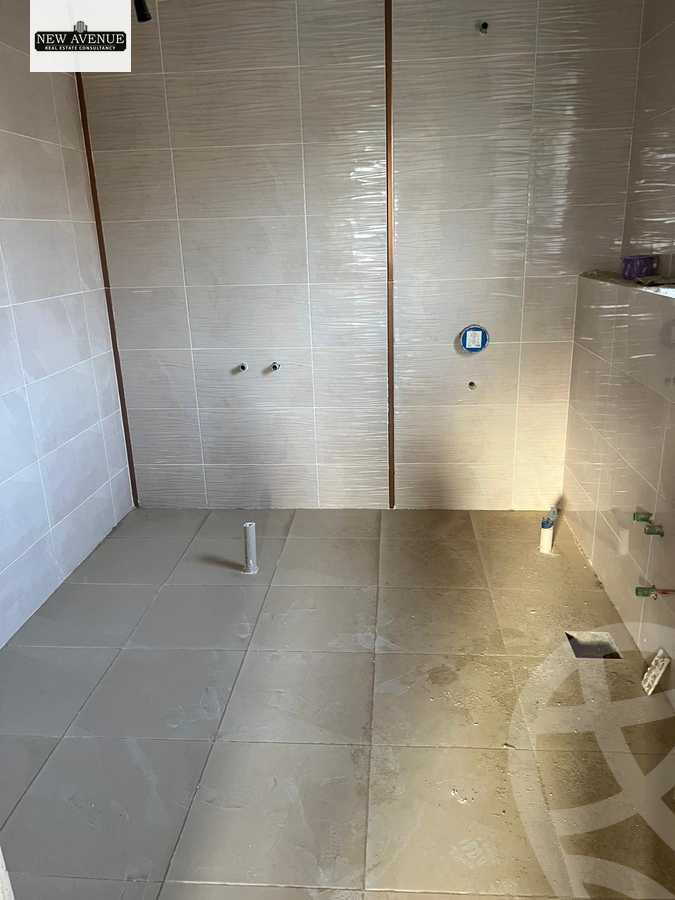 https://aqarmap.com.eg/ar/listing/6214934-for-sale-cairo-el-shorouk-compounds-divina-gardens