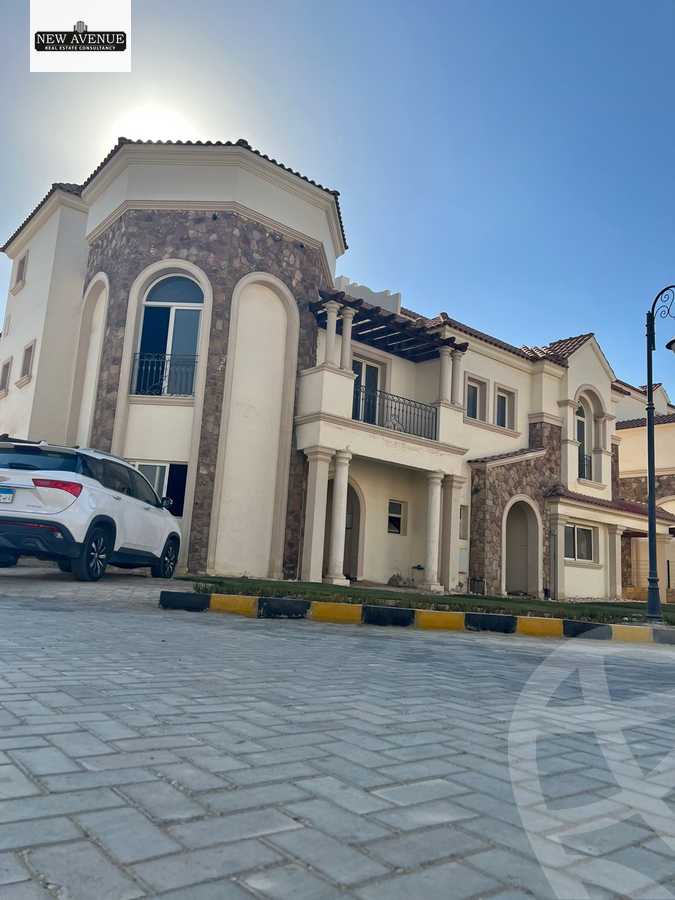 https://aqarmap.com.eg/ar/listing/6214934-for-sale-cairo-el-shorouk-compounds-divina-gardens