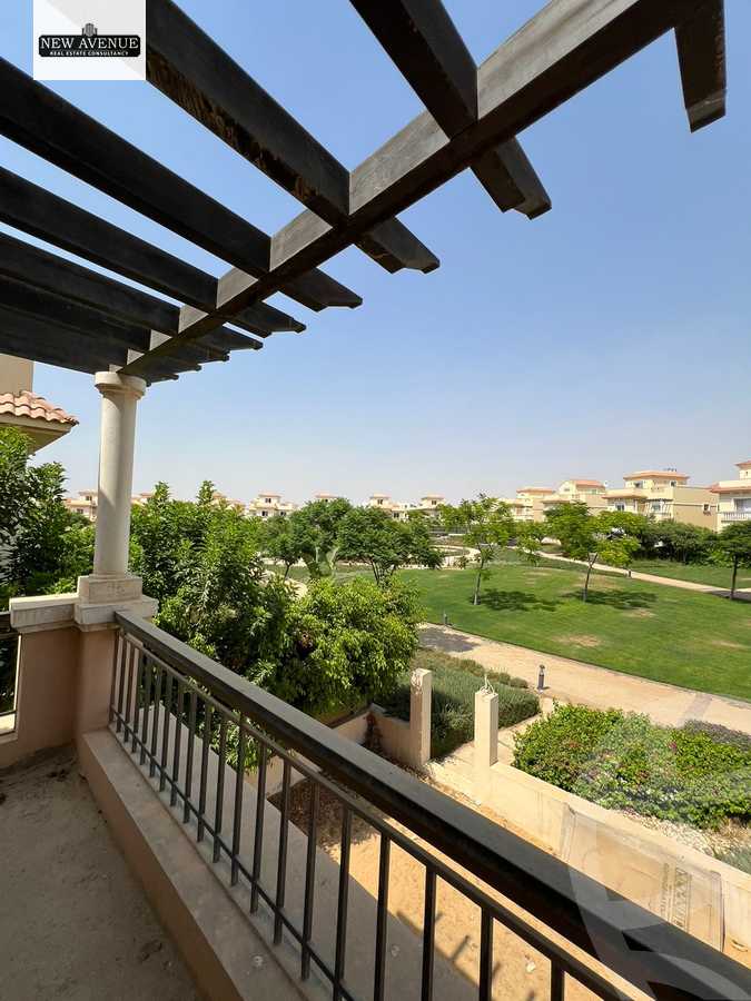 https://aqarmap.com.eg/ar/listing/6220254-for-sale-cairo-new-cairo-compounds-hyde-park-park-corner-hyde-park