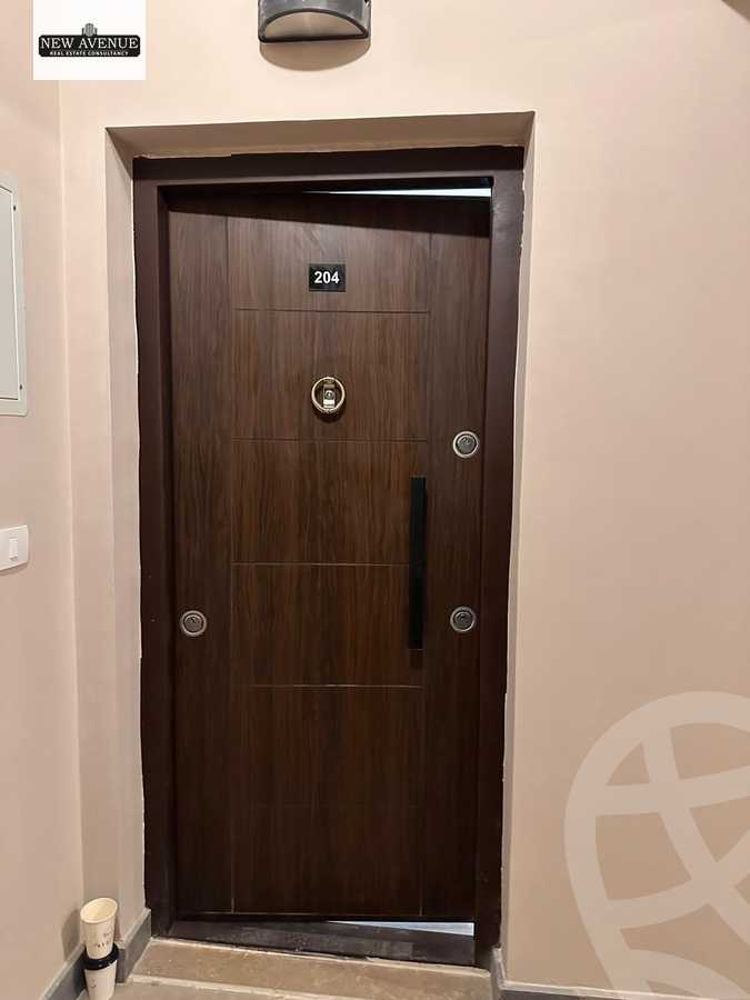 https://aqarmap.com.eg/en/listing/6220332-for-sale-cairo-new-cairo-compounds-fifth-square