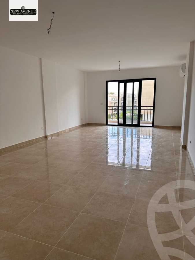 https://aqarmap.com.eg/en/listing/6220332-for-sale-cairo-new-cairo-compounds-fifth-square