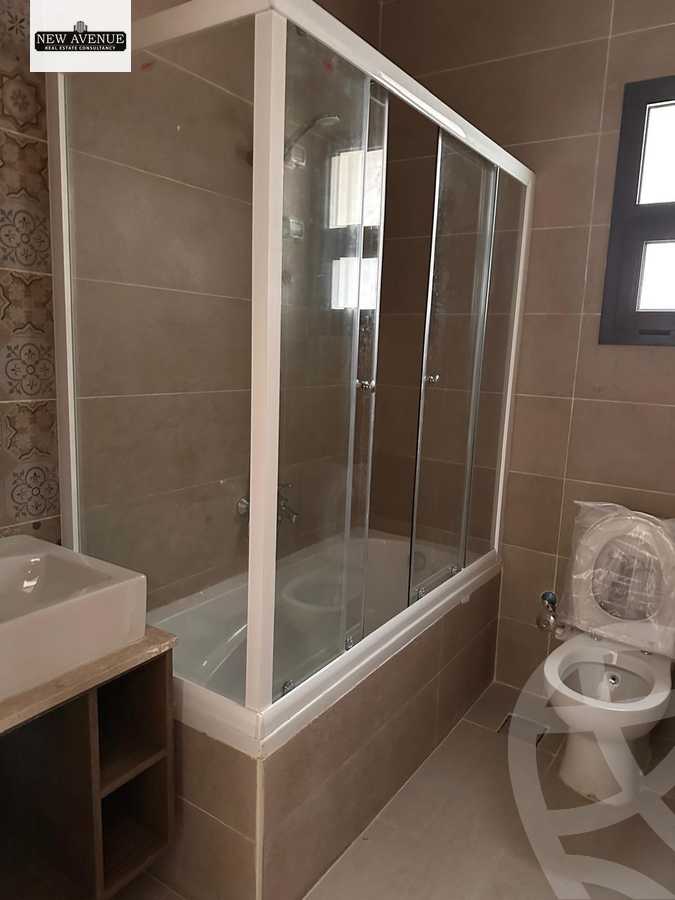 https://aqarmap.com.eg/en/listing/6220332-for-sale-cairo-new-cairo-compounds-fifth-square