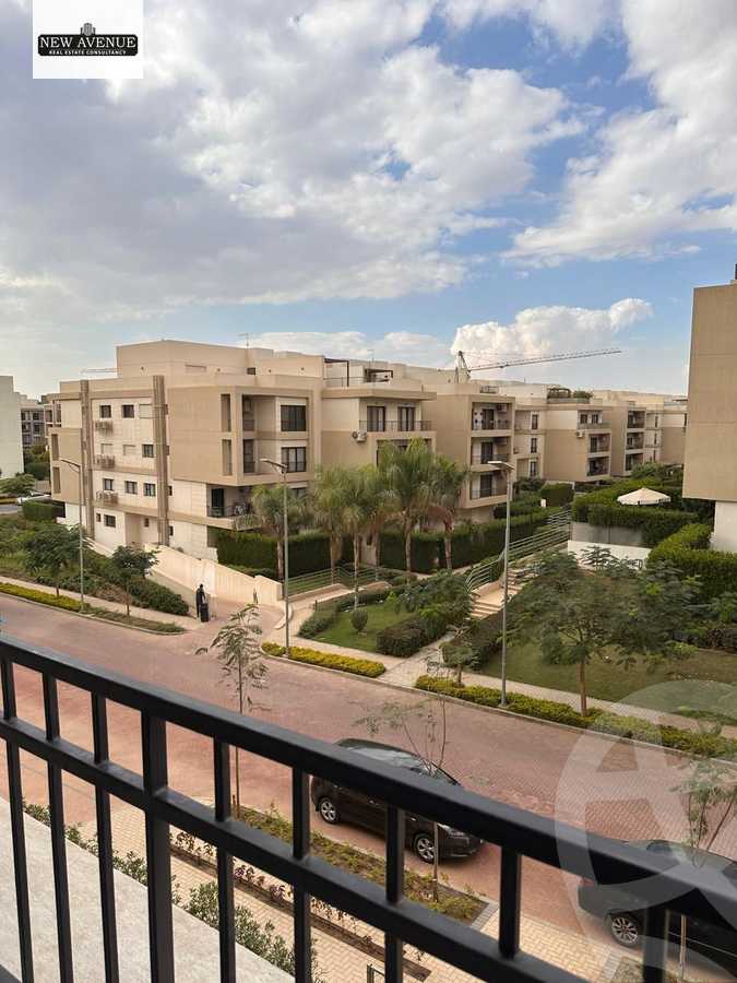 https://aqarmap.com.eg/en/listing/6220332-for-sale-cairo-new-cairo-compounds-fifth-square