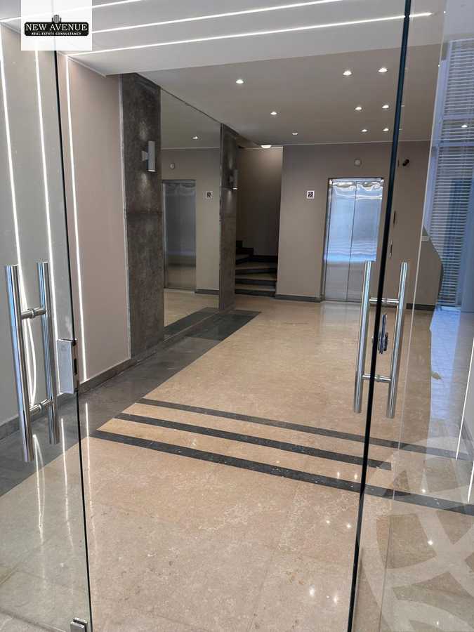 https://aqarmap.com.eg/en/listing/6220332-for-sale-cairo-new-cairo-compounds-fifth-square