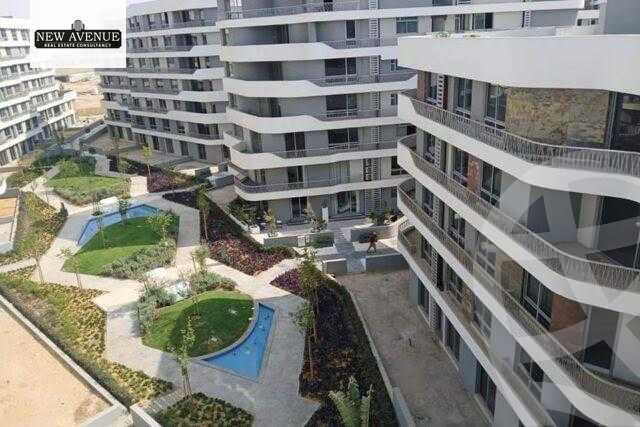 https://aqarmap.com.eg/en/listing/6225909-for-sale-cairo-new-cairo-lmstqbl-syty-compounds-bloomfields