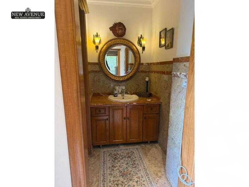 https://aqarmap.com.eg/en/listing/6228218-for-sale-cairo-new-cairo-compounds-moon-valley