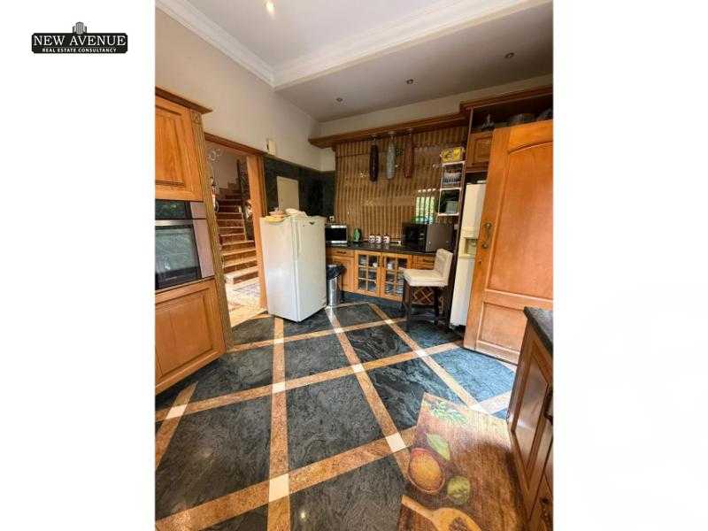 https://aqarmap.com.eg/en/listing/6228218-for-sale-cairo-new-cairo-compounds-moon-valley
