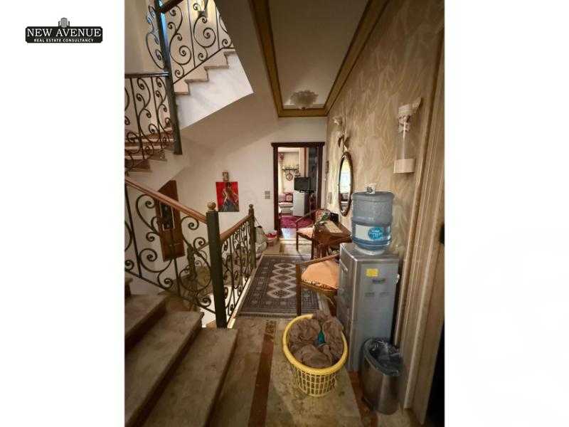 https://aqarmap.com.eg/en/listing/6228218-for-sale-cairo-new-cairo-compounds-moon-valley