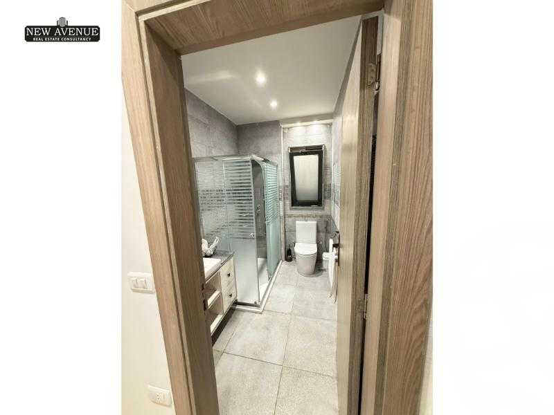 https://aqarmap.com.eg/ar/listing/6228264-for-sale-cairo-new-cairo-compounds-lakeview-residence