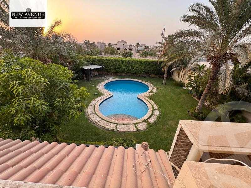 https://aqarmap.com.eg/en/listing/6228326-for-sale-cairo-el-sheikh-zayed-city-compounds-royal-city
