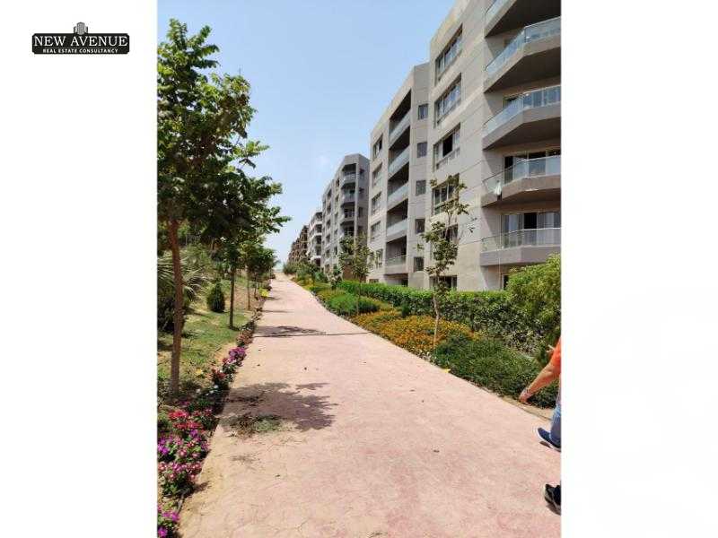https://aqarmap.com.eg/ar/listing/6229169-for-sale-cairo-new-cairo-compounds-zizinia-city