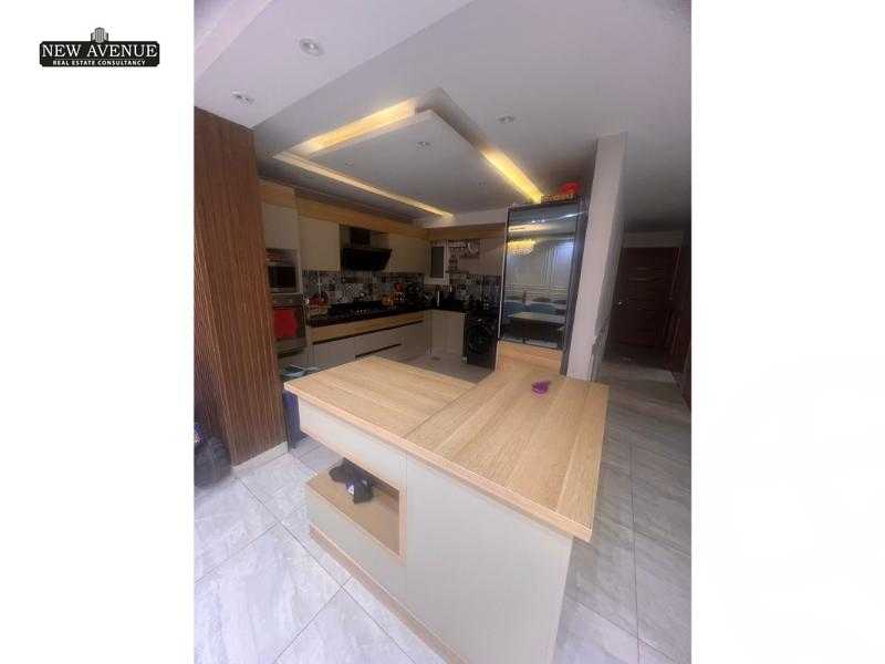 https://aqarmap.com.eg/en/listing/6229209-for-sale-cairo-new-cairo-compounds-the-square