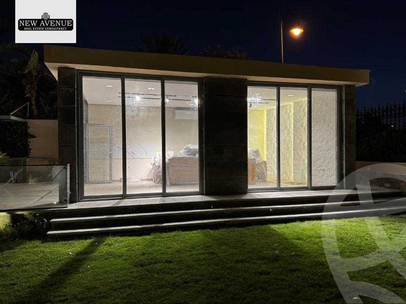 https://aqarmap.com.eg/en/listing/6229844-for-sale-cairo-el-sheikh-zayed-city-compounds-royal-city