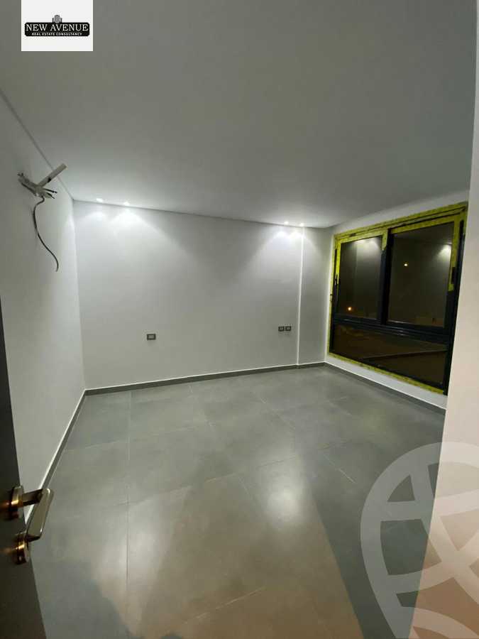 https://aqarmap.com.eg/ar/listing/6230073-for-sale-cairo-new-cairo-compounds-azad