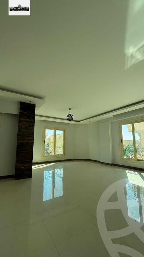 https://aqarmap.com.eg/ar/listing/6230078-for-sale-cairo-new-cairo-compounds-mivida-mivida-business-park-emaar