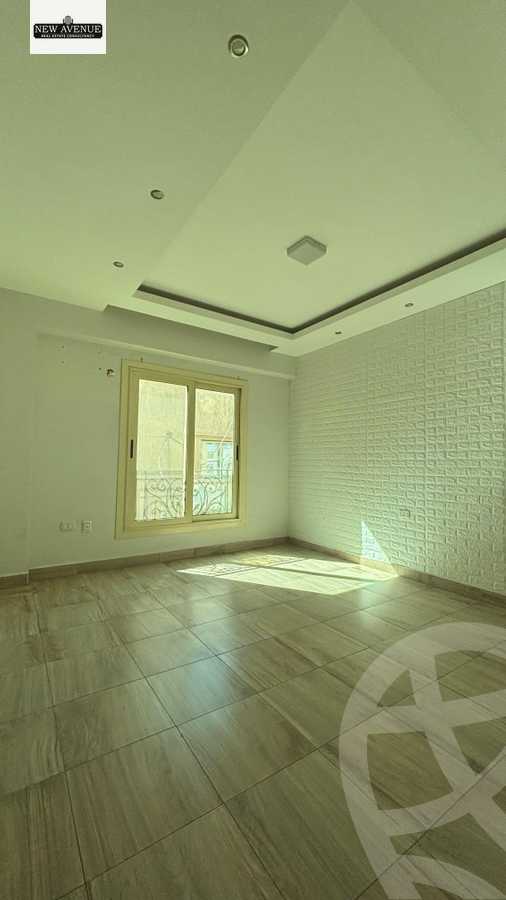 https://aqarmap.com.eg/ar/listing/6230078-for-sale-cairo-new-cairo-compounds-mivida-mivida-business-park-emaar
