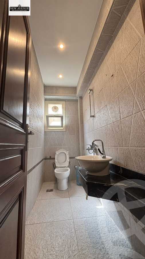 https://aqarmap.com.eg/ar/listing/6230078-for-sale-cairo-new-cairo-compounds-mivida-mivida-business-park-emaar