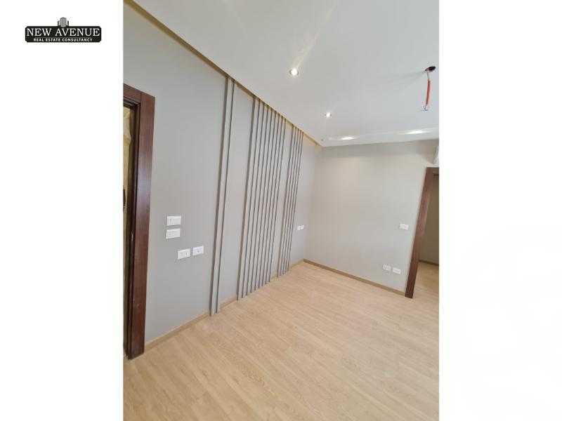 https://aqarmap.com.eg/en/listing/6231168-for-sale-cairo-new-cairo-compounds-lake-view