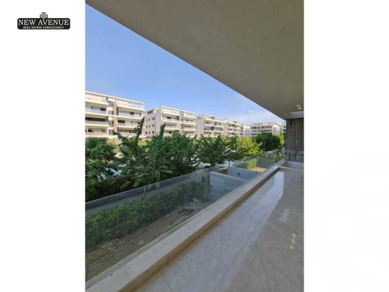 https://aqarmap.com.eg/en/listing/6231168-for-sale-cairo-new-cairo-compounds-lake-view