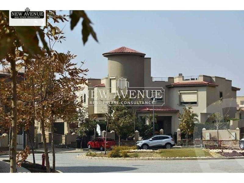 https://aqarmap.com.eg/en/listing/6231487-for-sale-cairo-new-cairo-compounds-blm-hylz-qtmy-kstnshn