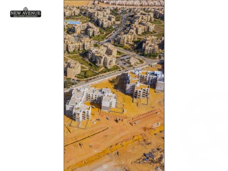 https://aqarmap.com.eg/en/listing/6233685-for-sale-cairo-6th-of-october-hadaeq-october-kmbwnd-fy-hdyq-ktwbr-badya-compound-palm-hills