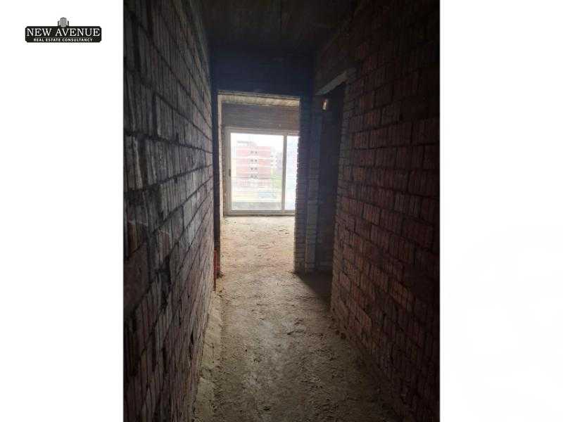 https://aqarmap.com.eg/ar/listing/6234489-for-sale-cairo-new-cairo-compounds-blm-hylz-nyw-kyrw