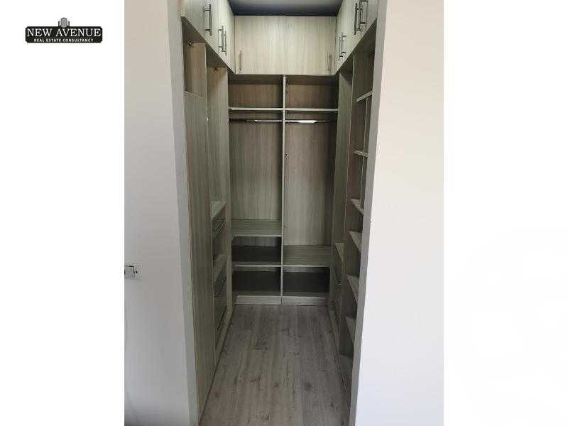 https://aqarmap.com.eg/en/listing/6234549-for-sale-cairo-new-cairo-compounds-moon-valley-2