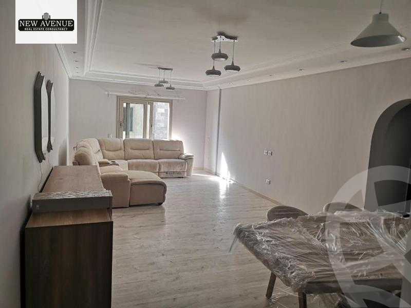 https://aqarmap.com.eg/en/listing/6234549-for-sale-cairo-new-cairo-compounds-moon-valley-2