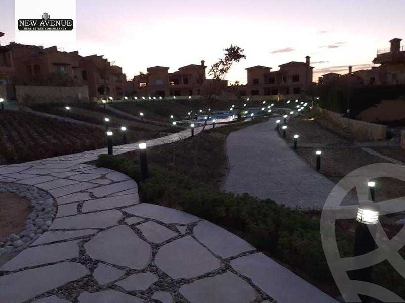 https://aqarmap.com.eg/ar/listing/6234844-for-sale-cairo-new-cairo-compounds-lena-springs