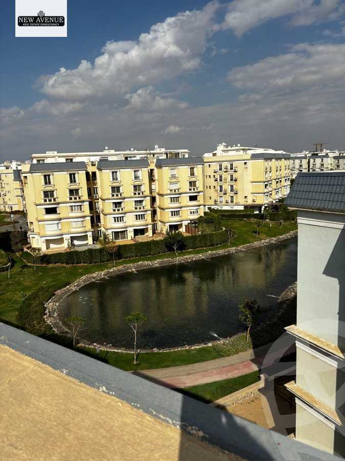https://aqarmap.com.eg/ar/listing/6235286-for-sale-cairo-new-cairo-compounds-mountain-view-hyde-park