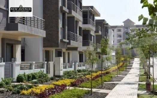 https://aqarmap.com.eg/ar/listing/6235339-for-sale-cairo-new-cairo-lmstqbl-syty-compounds-bloomfields